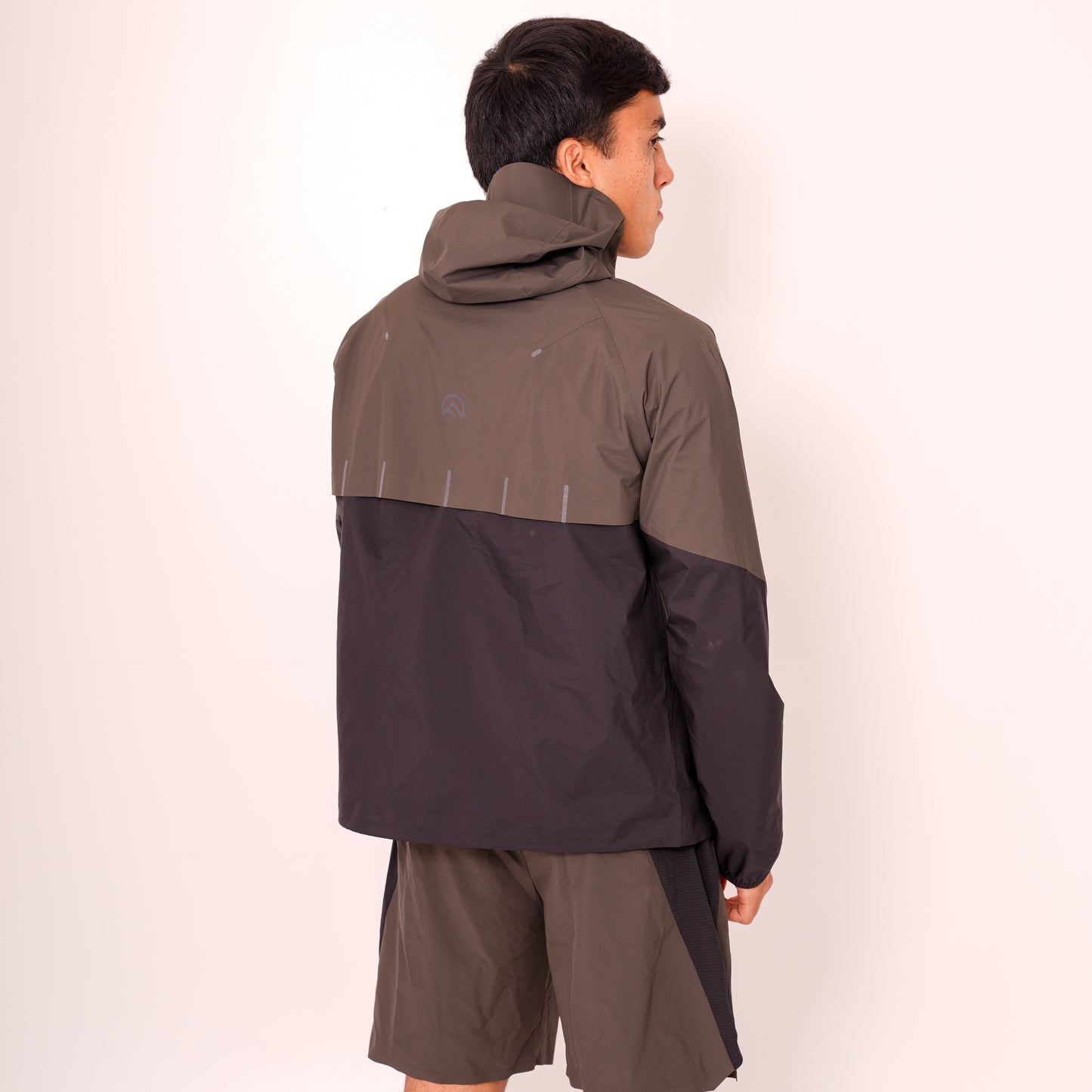 Flux Training Jacket Charcoal / Black